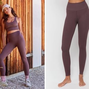 Spiritual Gangster - Love Sculpt Seamless Leggings - XS/S - Red Berry - NWT